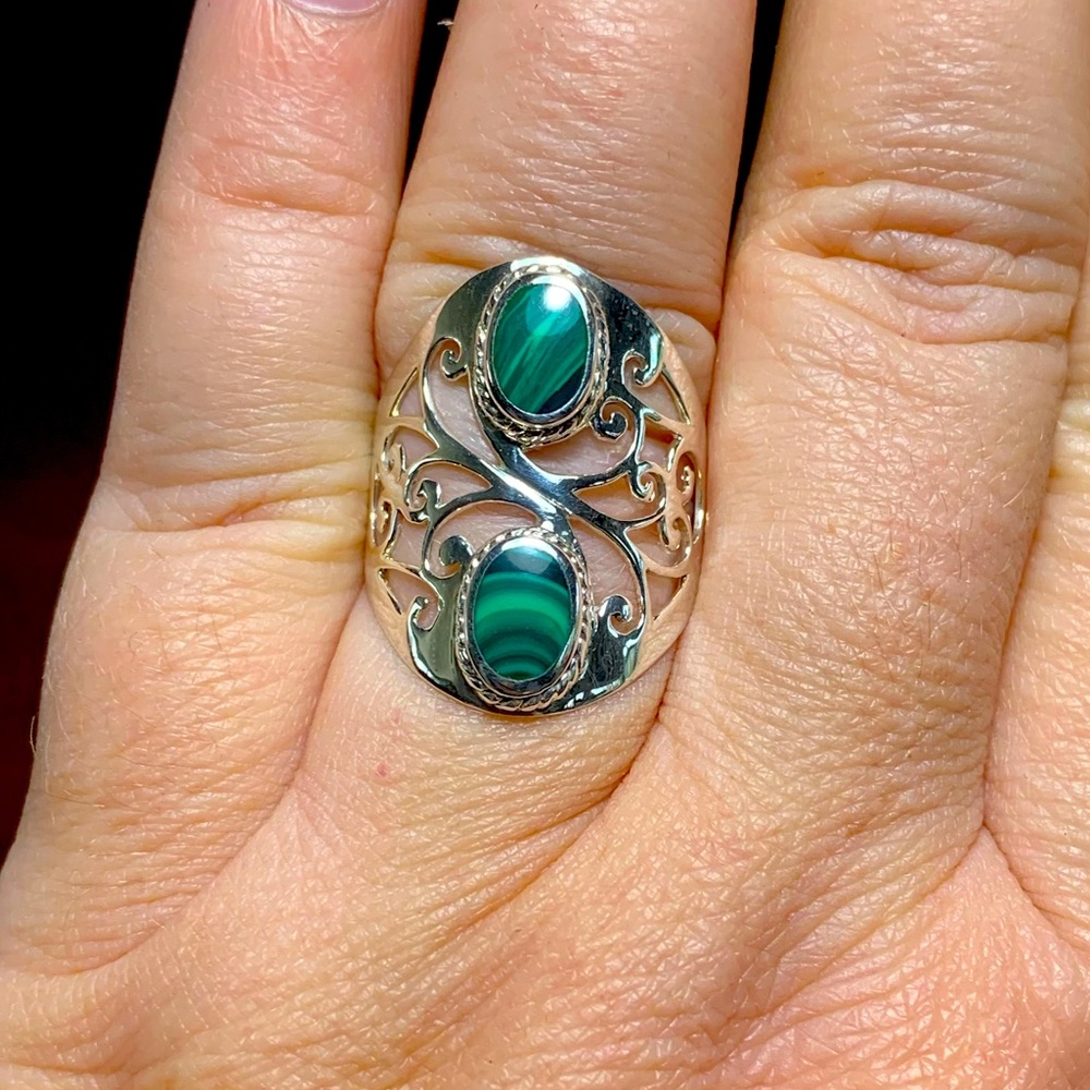 Solid Sterling Filigree Malachite Ring - image 1